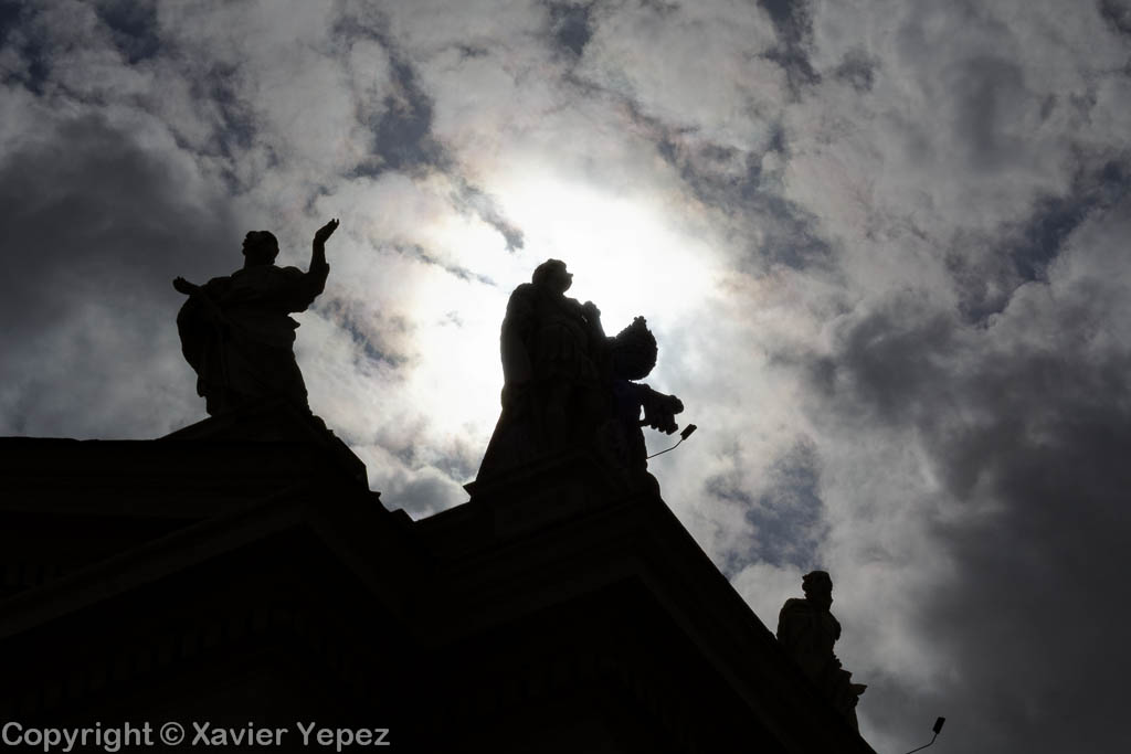 Saint Peter's Square - statues, shadows